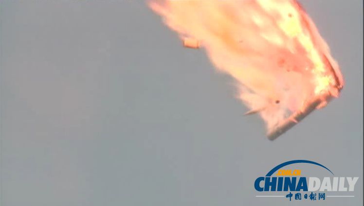 惨烈!实拍俄罗斯质子M运载火箭升空后失控爆炸