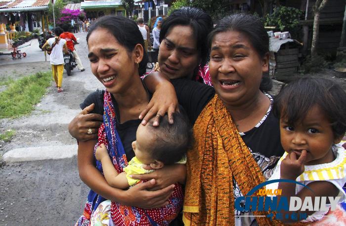 印尼苏门答腊地震死亡者升至25人伤218(图)[1