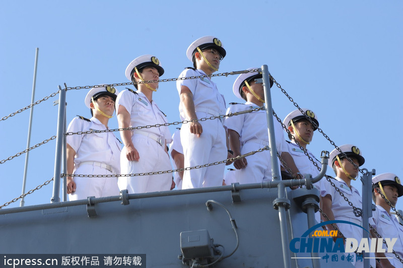 日本军舰造访俄罗斯 将参观俄最高海军学府（高清组图）