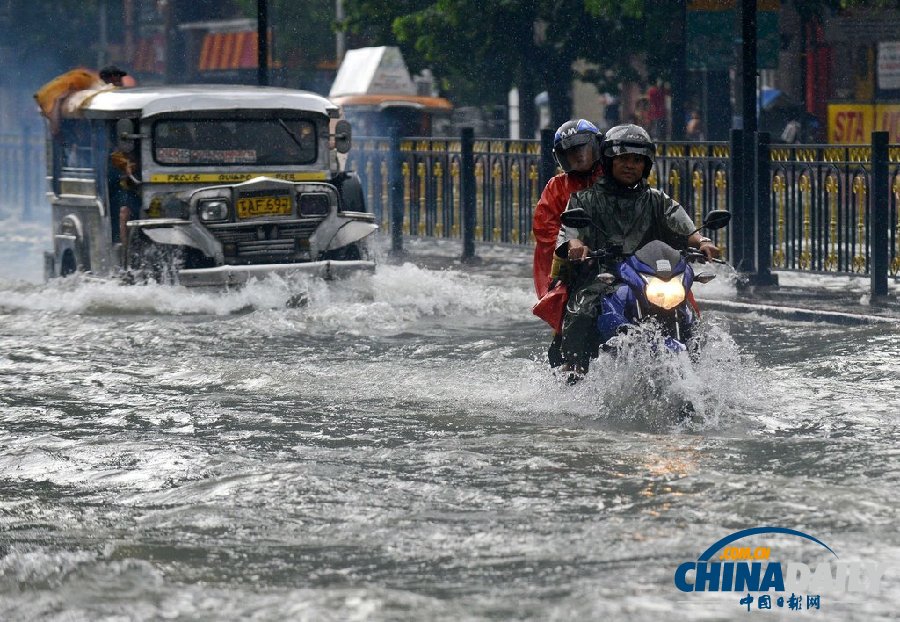 菲律宾暴雨成灾 已致2人死亡多人失踪（组图）