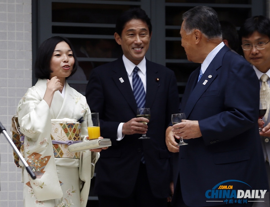 日本彬子女王与外相访问阿根廷 为东京申奥造势（组图）