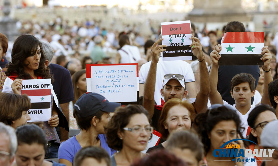 梵蒂冈十万人集会反对对叙利亚动武