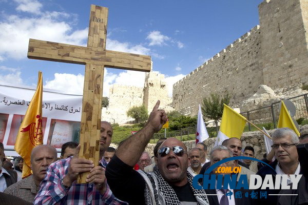 巴勒斯坦基督徒示威 抗议以色列人破坏墓碑