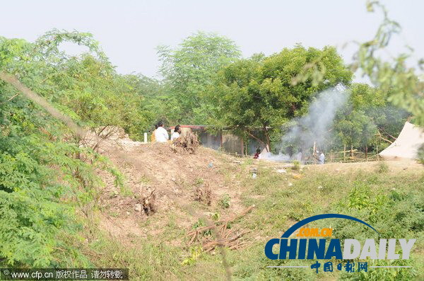印度牧师梦见地下千吨黄金 政府下令“开挖”