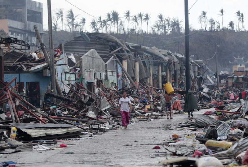 菲律宾台风幸存者:五分之二遇难者是儿童[1]
