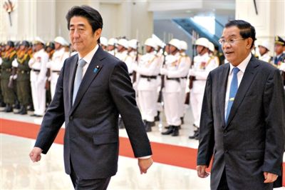 安倍上任一年访遍东盟 推销海外安全行动