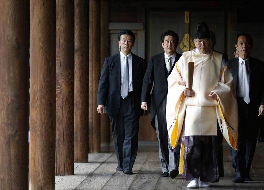 安倍晋三参拜靖国神社 中韩美三国齐声抗议