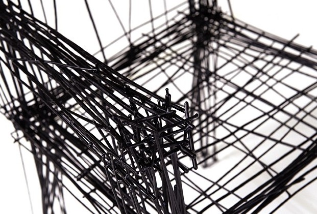 韩国设计师用钢丝打造“素描”家具 看似平面涂鸦