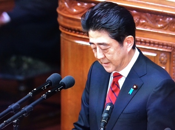 安倍国会发表施政演说 首次明确提及集体自卫权