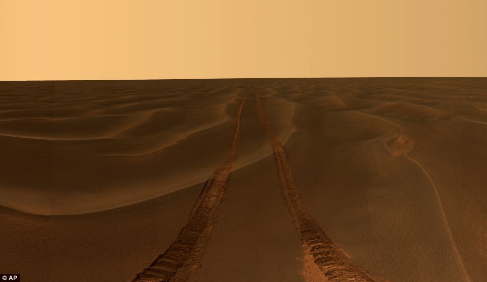 火星车图片展在美开幕 十年火星旅程精彩无限（组图）