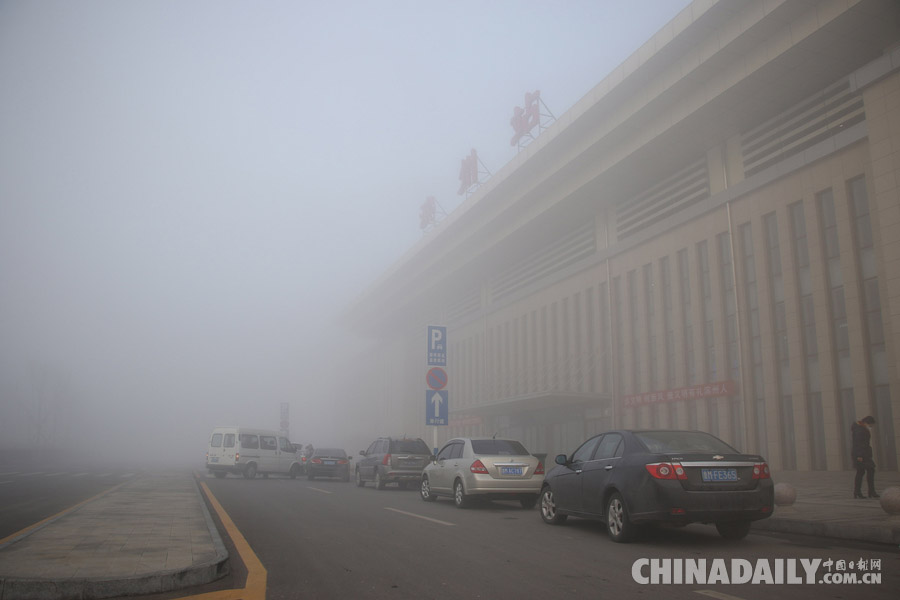 山东到北京500公里铁路沿线 浓雾缭绕[2]- 中国