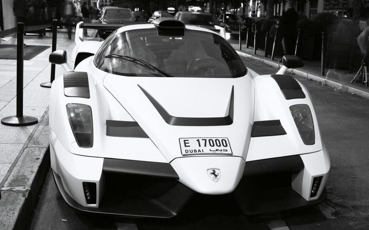 贴地飞行的米格战机Gemballa MIG U1