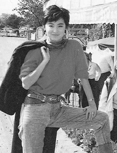林青霞旧照惊艳网友：20年前就这么潮