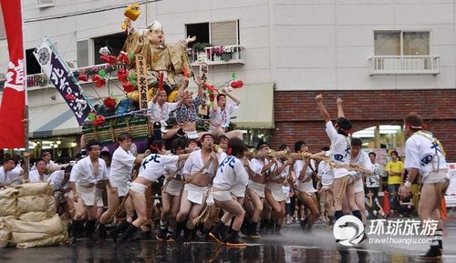 日本奇特民俗：传统夏日祭“光屁股节”