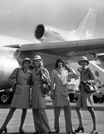 历史上超性感的空姐制服(组图)