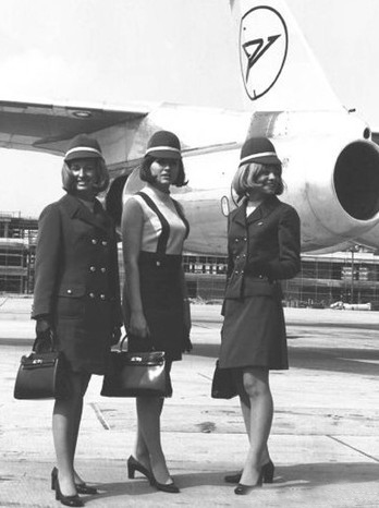 历史上超性感的空姐制服(组图)