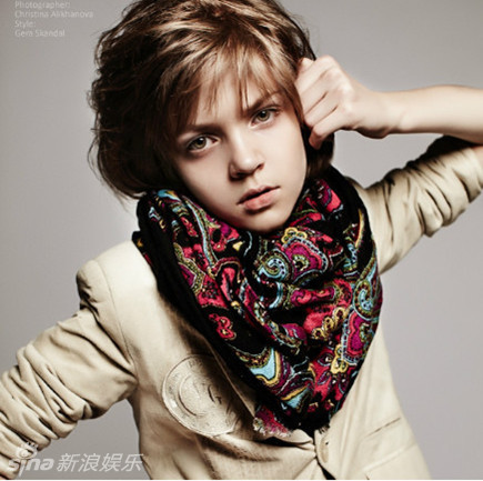 俄罗斯小男模弗拉迪斯拉夫大片(组图)[2]