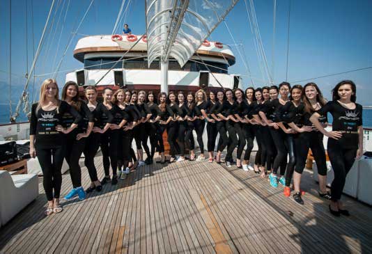 乌克兰美女泛滥,看选美如何明争暗斗