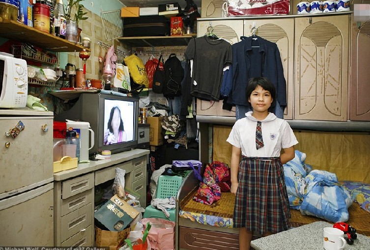 寸土寸金！香港人的住房真吓人