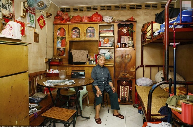 寸土寸金！香港人的住房真吓人
