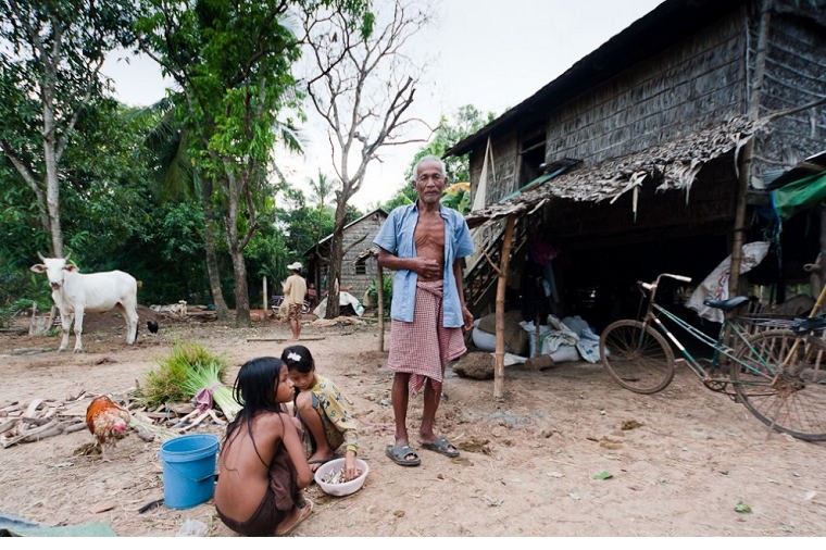 实拍柬埔寨老百姓真实生活 幸福与贫穷、富裕无关