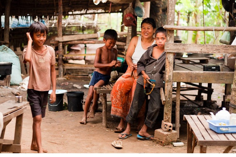 实拍柬埔寨老百姓真实生活 幸福与贫穷、富裕无关