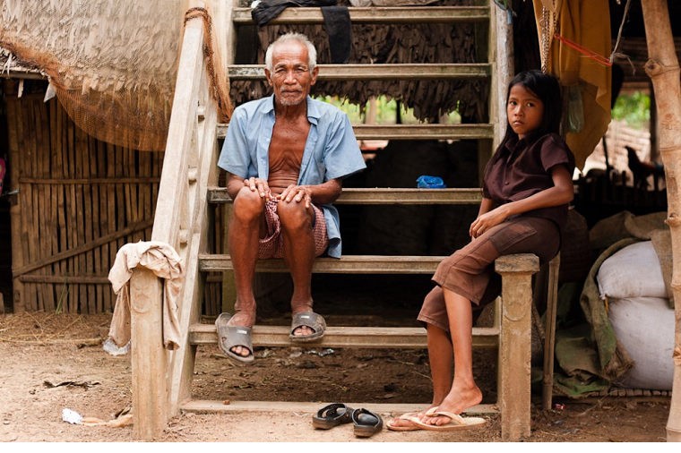 实拍柬埔寨老百姓真实生活 幸福与贫穷、富裕无关