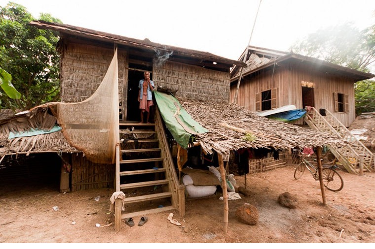 实拍柬埔寨老百姓真实生活 幸福与贫穷、富裕无关