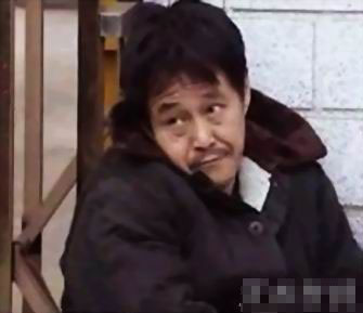 揭赵本山两段坎坷婚姻 遭车祸骨折险丧命