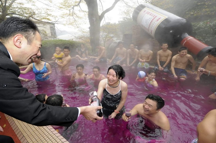 惊!日本人竟这样泡温泉![3]