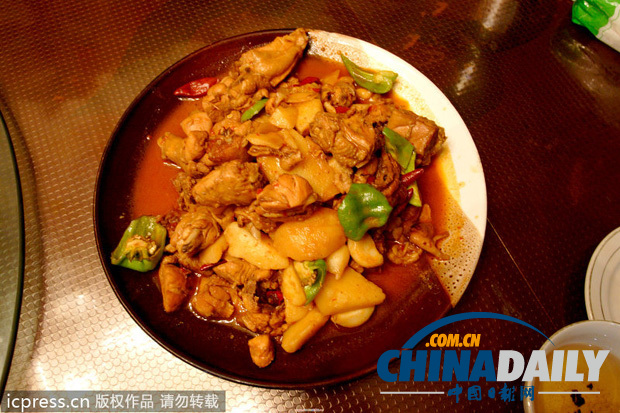 地道新疆美食全攻略：“切糕闹”完胜（组图）