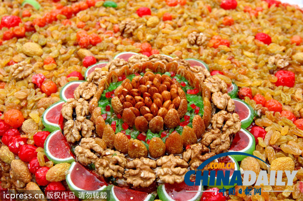 地道新疆美食全攻略：“切糕闹”完胜（组图）