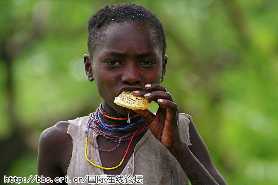 探秘坦桑尼亚最原始的狩猎部落