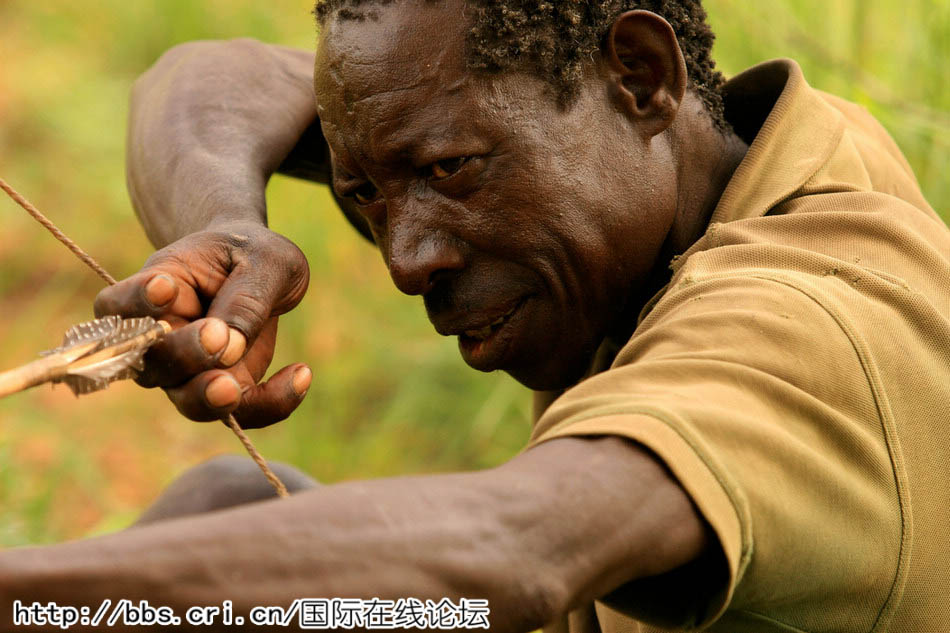 探秘坦桑尼亚最原始的狩猎部落