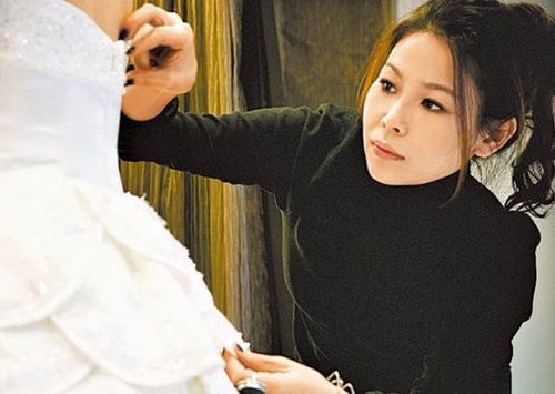 台设计师黄淑琦坠楼身亡 曾设计范玮琪婚纱