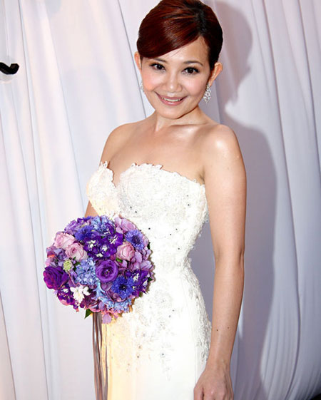 范玮琪婚纱_范玮琪婚纱照(3)