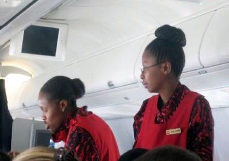 世界各国空姐性感的服饰