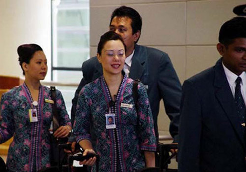 世界各国空姐性感的服饰