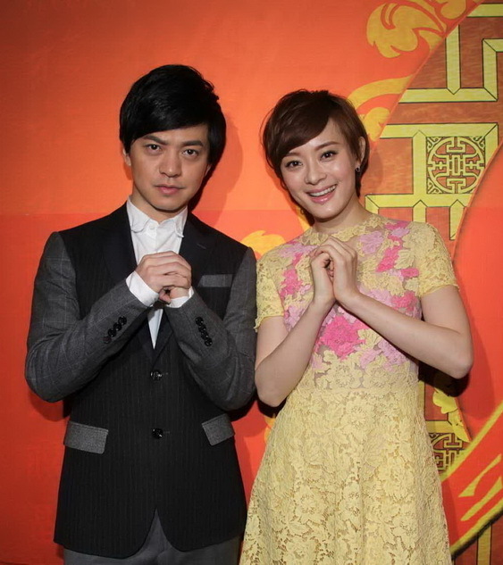 孙俪春晚彩排照 网友: 李健,放开娘娘的手 [1]