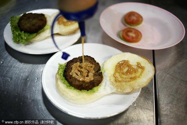 重口味“美食” 吃得下去算你狠【组图】
