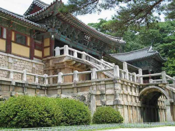 东亚篇：两年99万英镑旅游看啥(组图)
