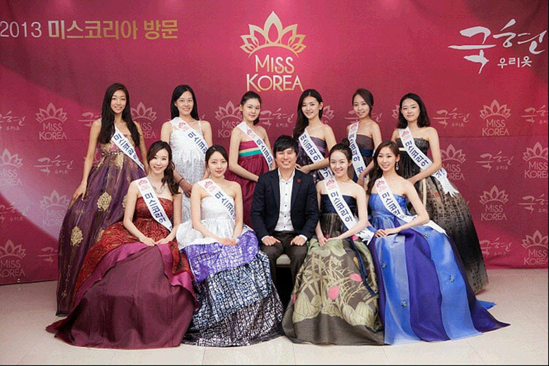 2013韩国小姐候选人被批“长得都一样”
