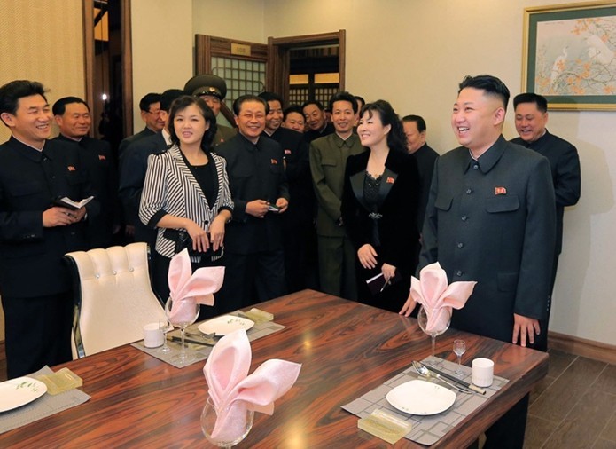 金正恩妻子李雪主改变形象引关注（组图）