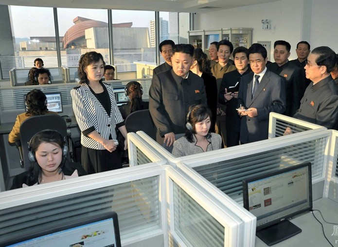 金正恩妻子李雪主改变形象引关注（组图）