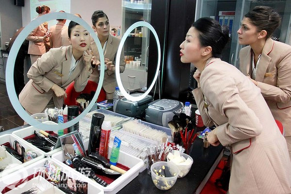 阿联酋航空空姐培训大揭秘