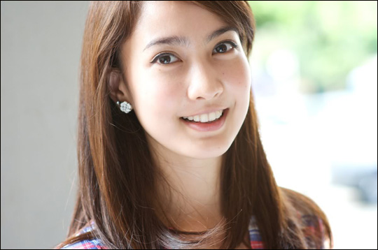 泰国美女 “供过于求” 大量剩女等你娶（组图）