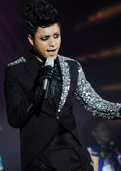 黄晓明木村拓哉 中外男明星烟熏妆PK谁更妖艳