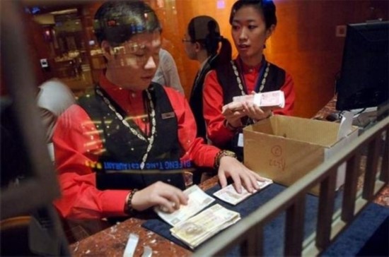 网友全方位揭密澳门赌场(图)