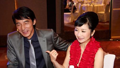 袁咏仪张智霖蔡少芬张晋 女强男弱的明星夫妻