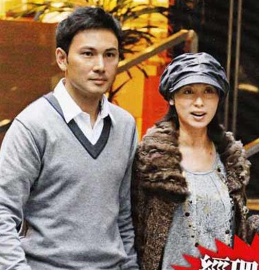 袁咏仪张智霖蔡少芬张晋 女强男弱的明星夫妻